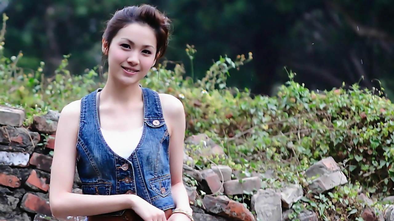 奇迹暖暖十五章过关套，解锁你的时尚新篇章